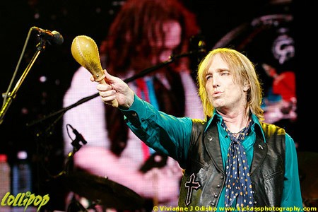 Tom Petty and The Heartbreakers - Summerfest Milwaukee, WI June 2006 | Photos by Vivianne J. Odisho