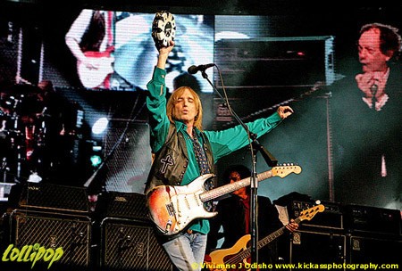 Tom Petty and The Heartbreakers - Summerfest Milwaukee, WI June 2006 | Photos by Vivianne J. Odisho