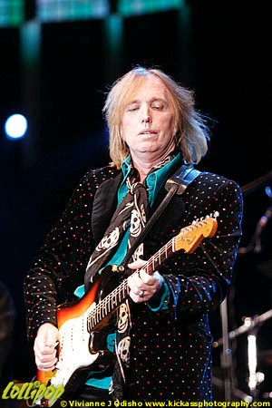 Tom Petty - Charter One Pavilion Chicago, IL September 2006 | Photos by Vivianne J. Odisho