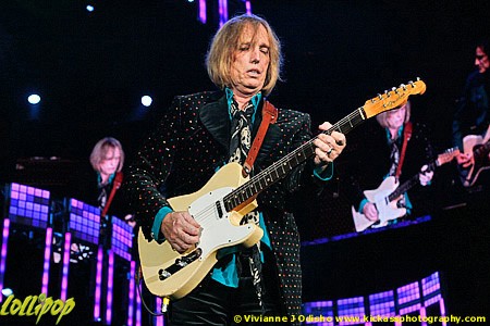 Tom Petty - Charter One Pavilion Chicago, IL September 2006 | Photos by Vivianne J. Odisho