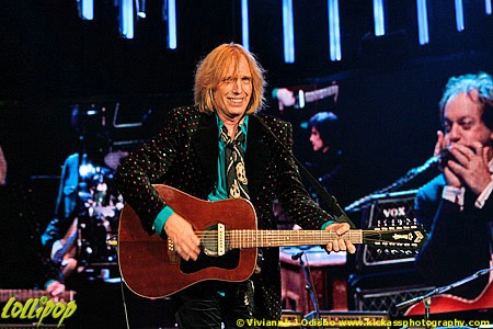 Tom Petty - Charter One Pavilion Chicago, IL September 2006 | Photos by Vivianne J. Odisho