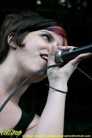 Tsunami Bomb - Warped Tour Columbus, OH June 2005 | Photos by Chris Casella