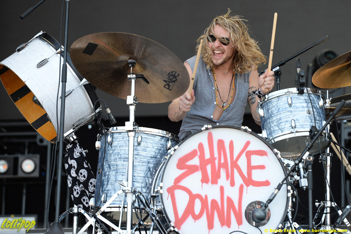 Tyler Bryant & The Shakedown - Monster Energy Welcome To Rockville Jacksonville, FL April 2018 | Photos by Burcu Ergin