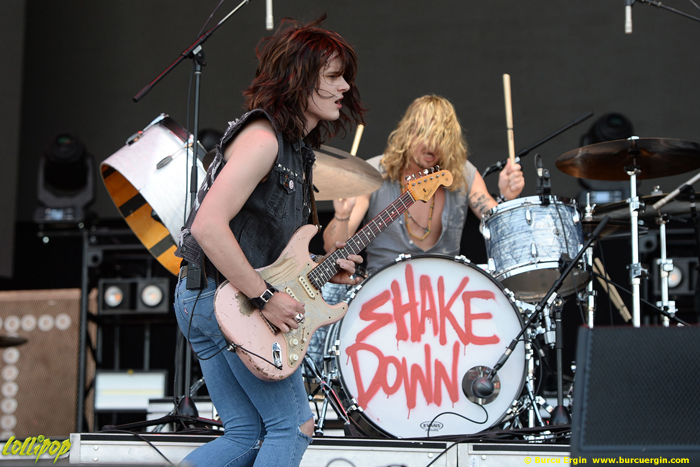 Tyler Bryant & The Shakedown - Monster Energy Welcome To Rockville Jacksonville, FL April 2018 | Photos by Burcu Ergin