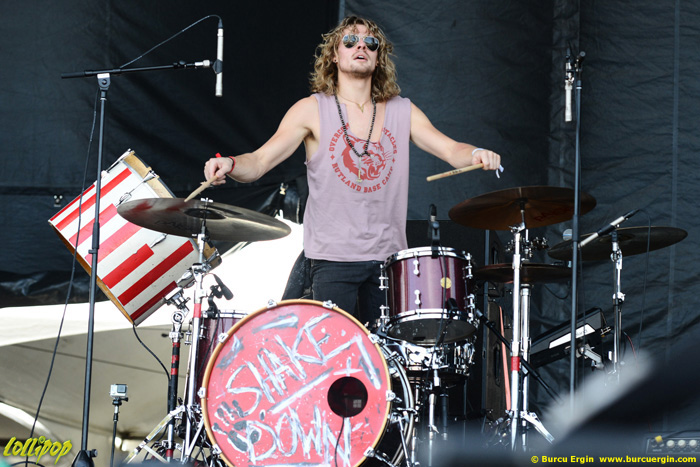 Tyler Bryant & The Shakedown - Louder Than Life Festival Louisville, KY October 2015 | Photos by Burcu Ergin