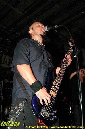 Under My Skin - Pearl Room Mokena, IL August 2005 | Photos by Adam Bielawski