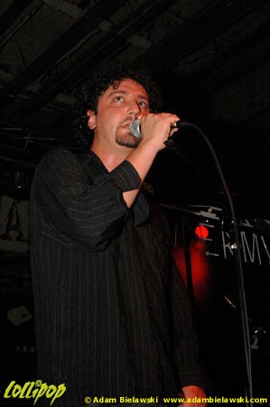 Under My Skin - Pearl Room Mokena, IL August 2005 | Photos by Adam Bielawski