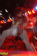 Unearth - Tsongas Arena Lowell, MA June 2005 | Photos by Carina Mastrocola Unearth - Tsongas Arena Lowell, MA June 2005 | Photos by Carina Mastrocola