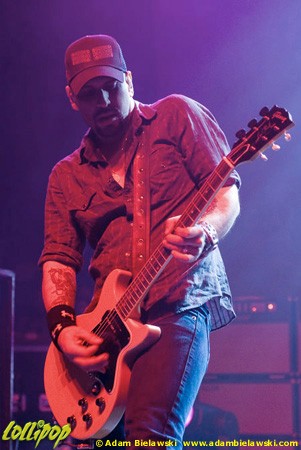 Velvet Revolver - Riviera Theater Chicago, IL January 2008 | Photos by Adam Bielawski