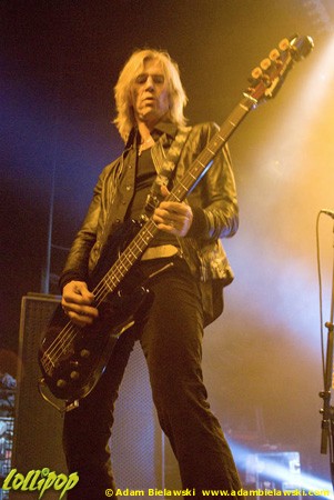 Velvet Revolver - Riviera Theater Chicago, IL January 2008 | Photos by Adam Bielawski