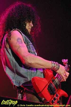 Velvet Revolver - Tower City Amphitheater Cleveland, OH May 2005 | Photos by Chris Casella