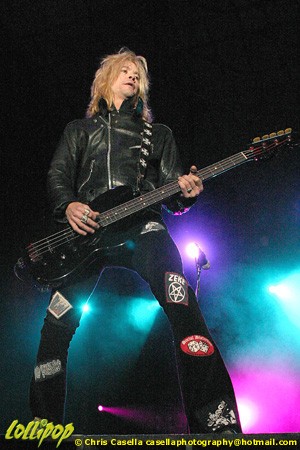 Velvet Revolver - Tower City Amphitheater Cleveland, OH May 2005 | Photos by Chris Casella