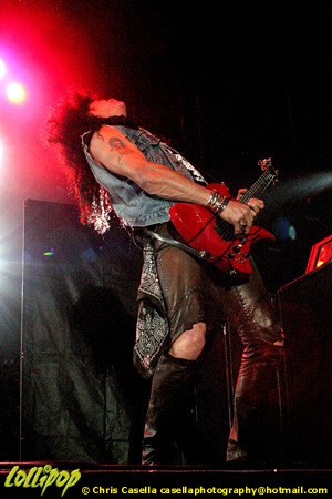 Velvet Revolver - Tower City Amphitheater Cleveland, OH May 2005 | Photos by Chris Casella