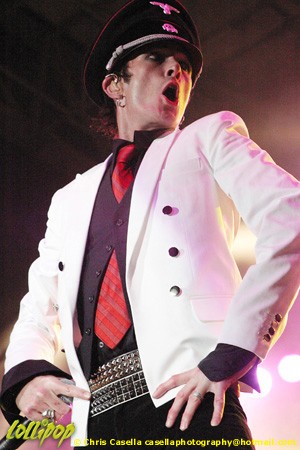 Velvet Revolver - Tower City Amphitheater Cleveland, OH May 2005 | Photos by Chris Casella