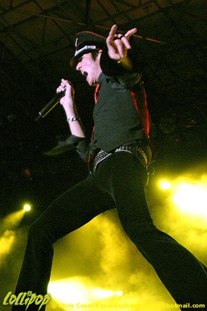 Velvet Revolver - Tower City Amphitheater Cleveland, OH May 2005 | Photos by Chris Casella