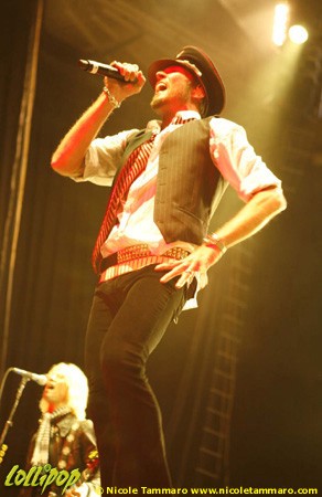 Velvet Revolver - Tweeter Center Mansfield, MA August 2007 | Photos by Nicole Tammaro