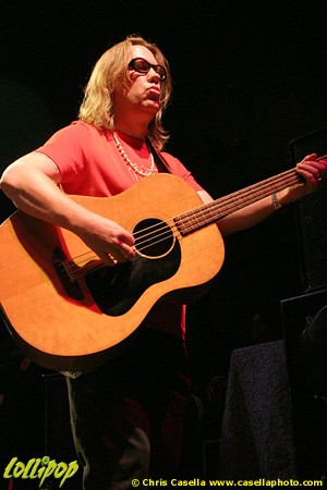 Violent Femmes - Lifestyles Pavilion Columbus, OH March 2006 | Photos by Chris Casella