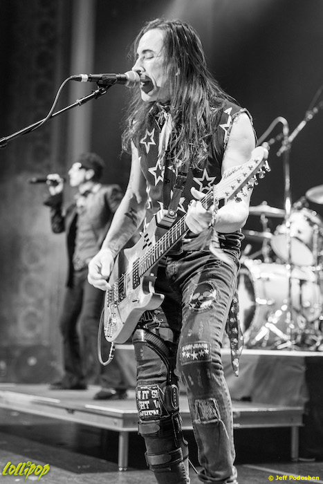 Extreme - Keswick Theatre Glenside, PA August 2023 | Photos by Jeff Podoshen