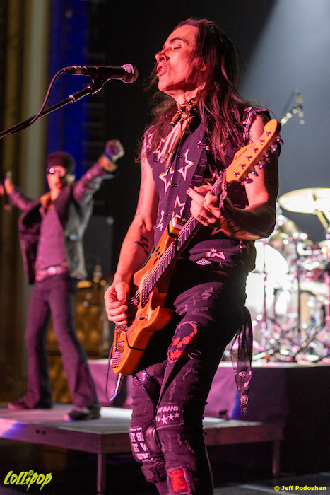 Extreme - Keswick Theatre Glenside, PA August 2023 | Photos by Jeff Podoshen