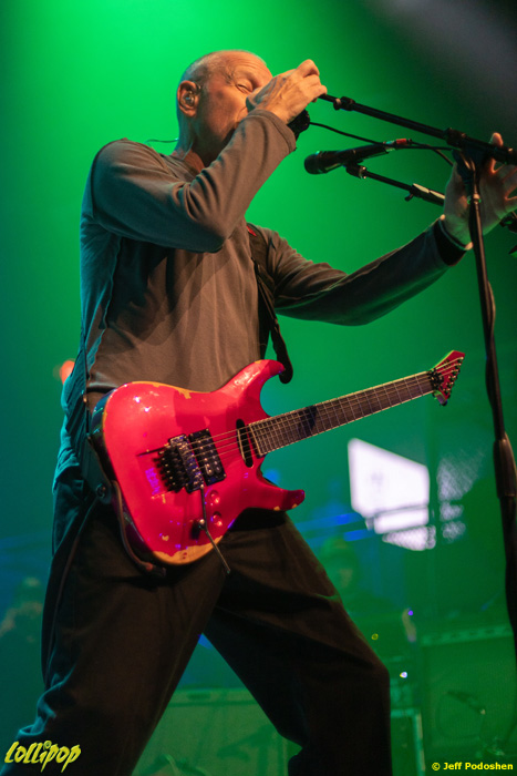 Helmet - Franklin Music Hall Philadelphia, PA September 2022 | Photos by Jeff Podoshen