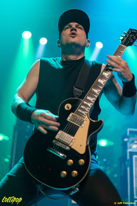 Helmet - Franklin Music Hall Philadelphia, PA September 2022 | Photos by Jeff Podoshen