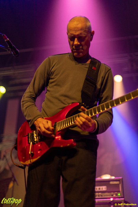 Helmet - Franklin Music Hall Philadelphia, PA September 2022 | Photos by Jeff Podoshen