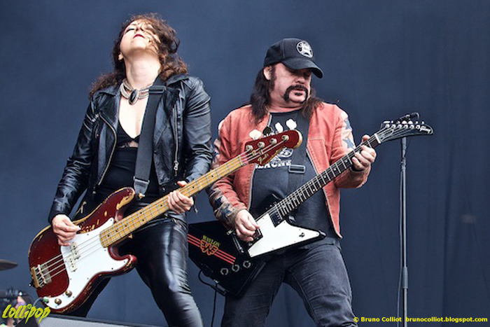 Nashville Pussy - Hellfest Clisson, France June 2016 | Photos by Bruno Colliot